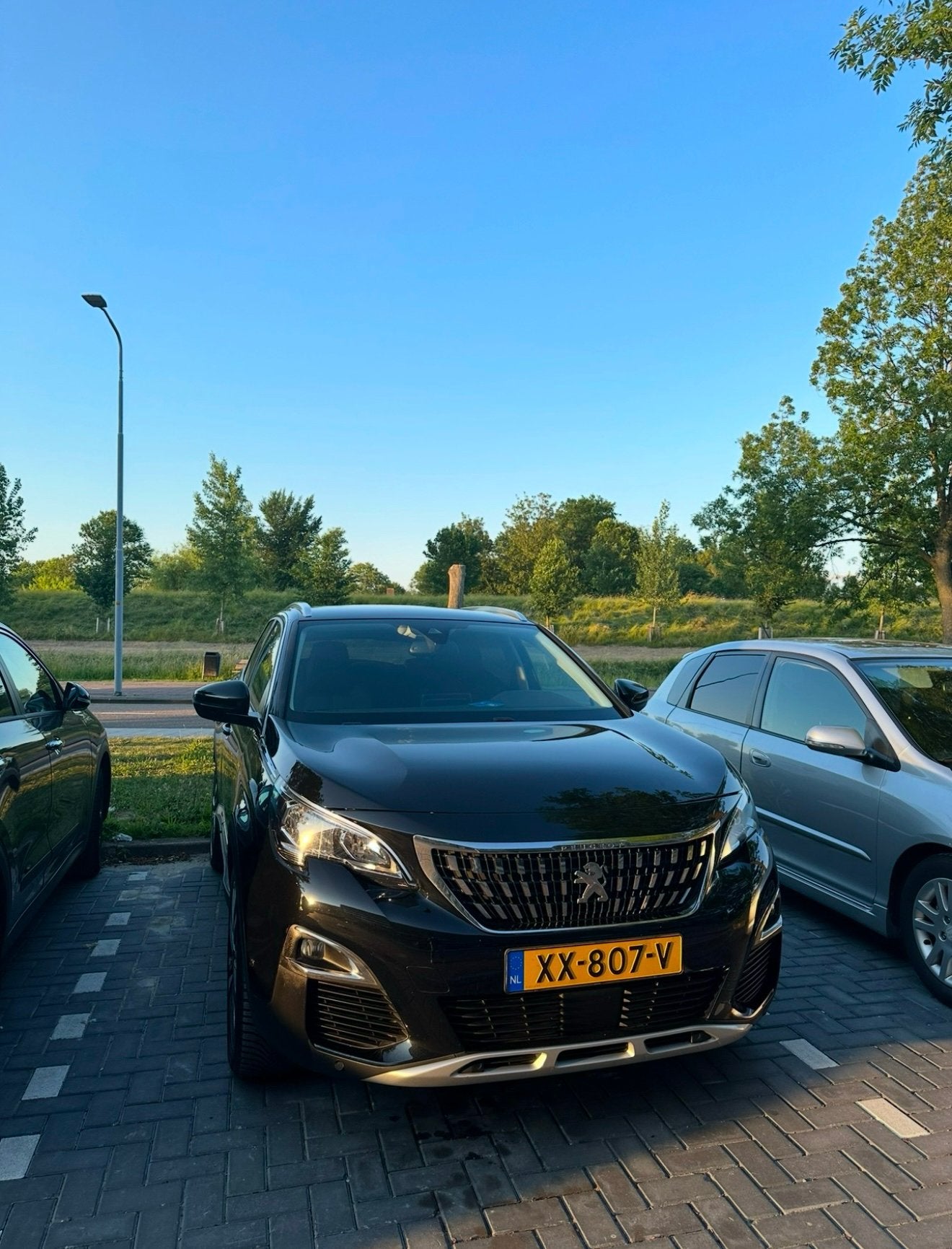 Peugeot 3008 1.2 Puretech 130pk S&S EAT 2019 Zwart, Auto's, 15 km/l, 1295 kg, 1199 cc, Zwart