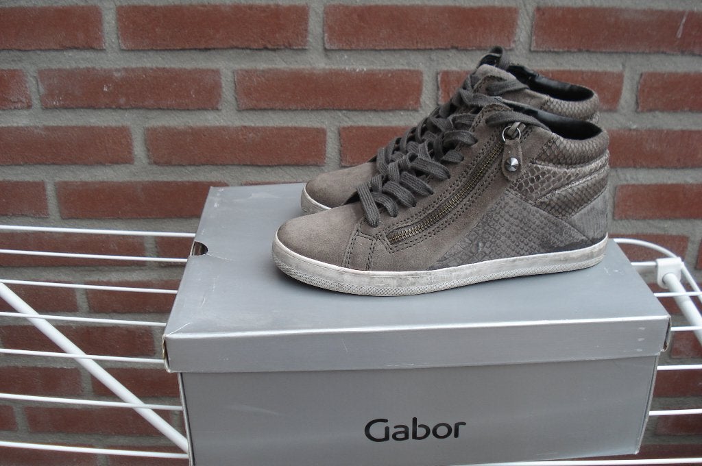 Gabor dames hoge sneaker mt 35, Ophalen of Verzenden, Zo goed als nieuw, Sneakers of Gympen