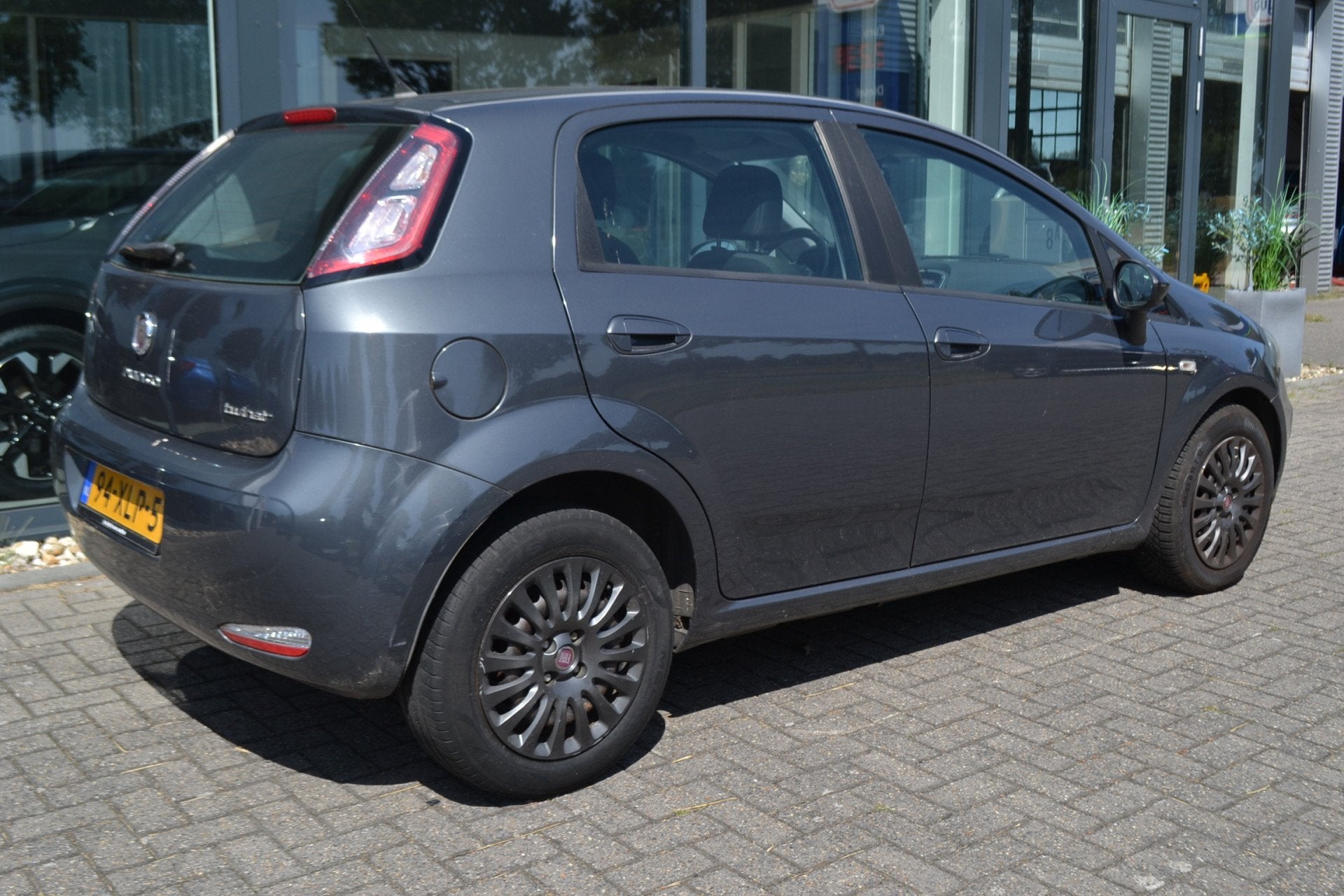 Fiat Punto Evo NAP, Nieuwe APK! 0.9 TwinAir Easy (bj 2012), Auto's, Fiat, Voorwielaandrijving, Euro 5, Gebruikt, 49 €/maand