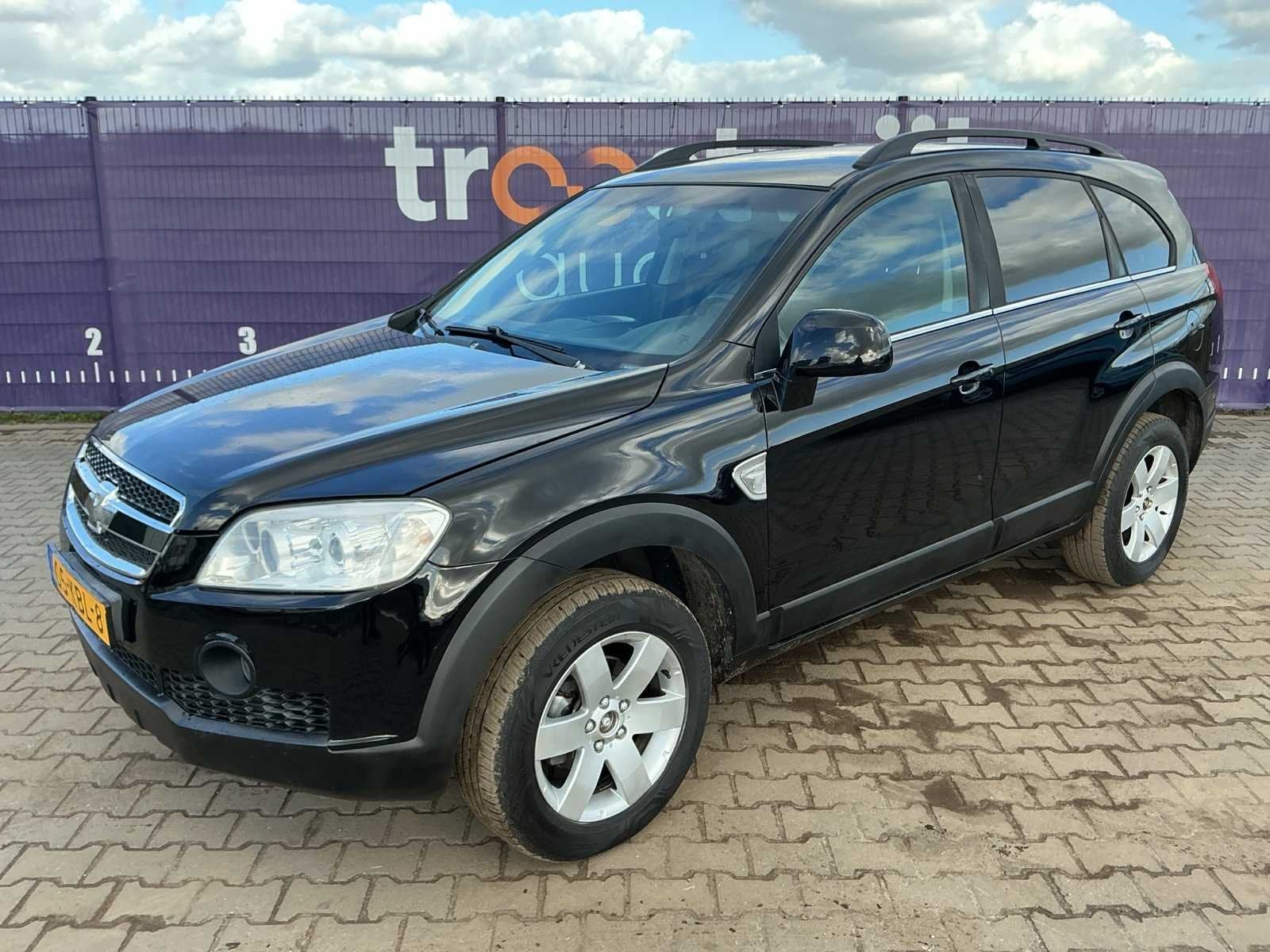 2006 - Chevrolet - Captiva - 2.4i Style 2WD - Personenauto, Auto's, Chevrolet, Voorwielaandrijving, 136 pk, Gebruikt, 4 cilinders