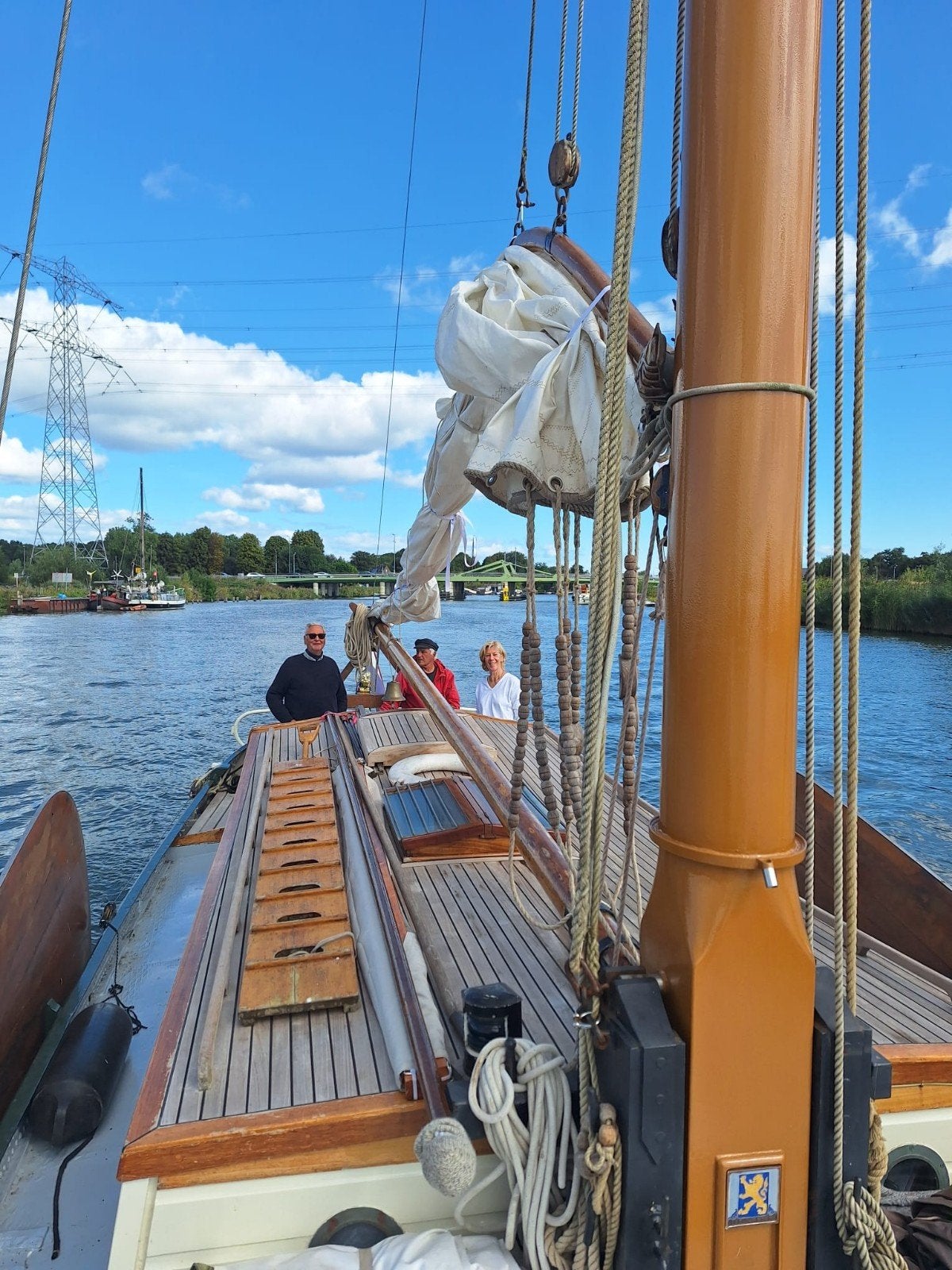 12 mtr.nieuwe Stalen mast met zeilen ., Ophalen of Verzenden, Gebruikt, Minder dan 15 m²
