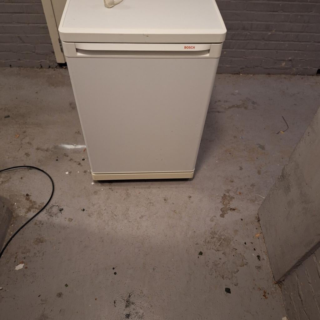 Bosch KTR15421 Koelkast zonder vriesvak - Energiezuinig, 85 tot 120 cm, 100 tot 150 liter, Ophalen of Verzenden, Energieklasse A of zuiniger