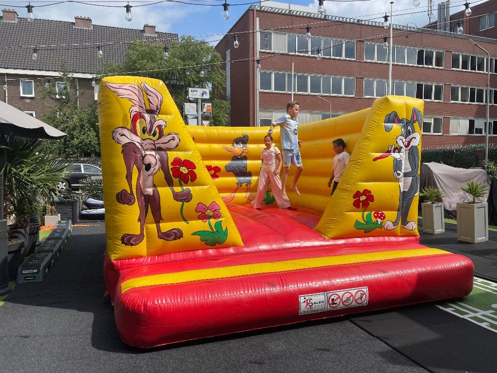 Springkussen Looney Tunes met blower - Zeer goede staat!, Ophalen, Gebruikt
