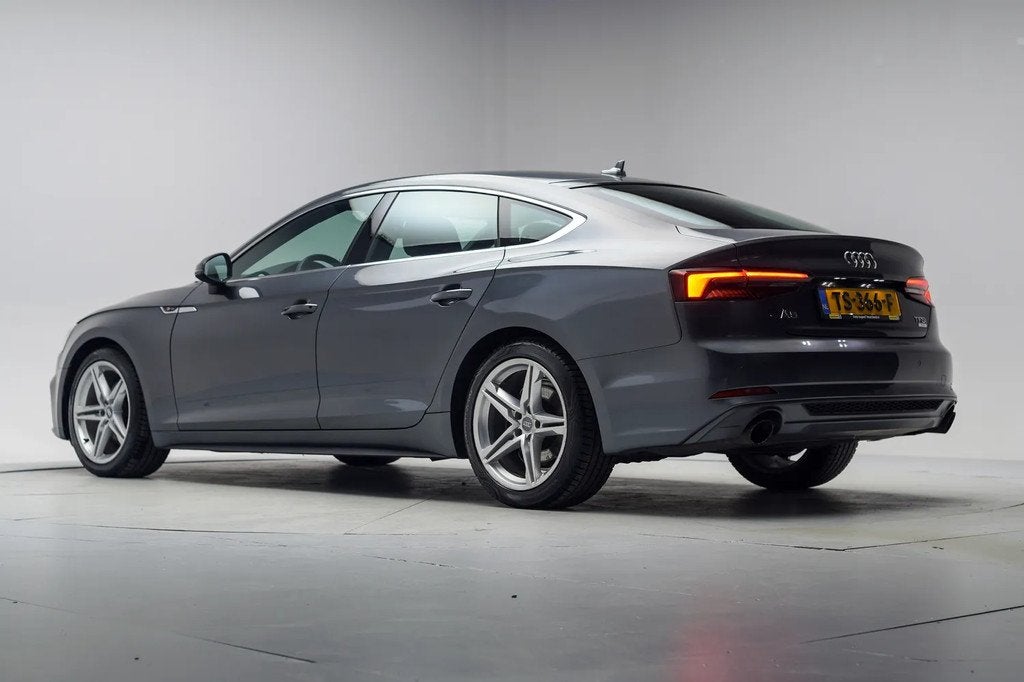 Audi A5 2.0 TFSI MHEV Sport S-line Edition Aut. [ LED Navi P, Auto's, Audi, Gebruikt, 1984 cc, Zilver of Grijs, A5