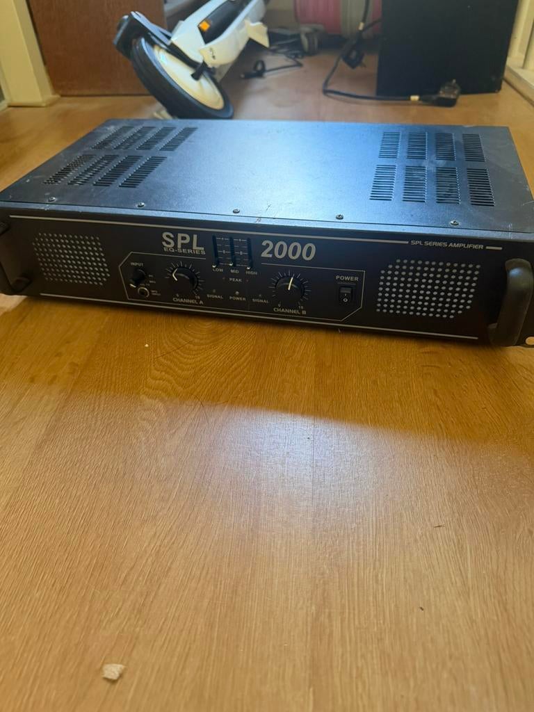 Spl 2000 versterker, Ophalen, Zo goed als nieuw, 1000 watt of meer