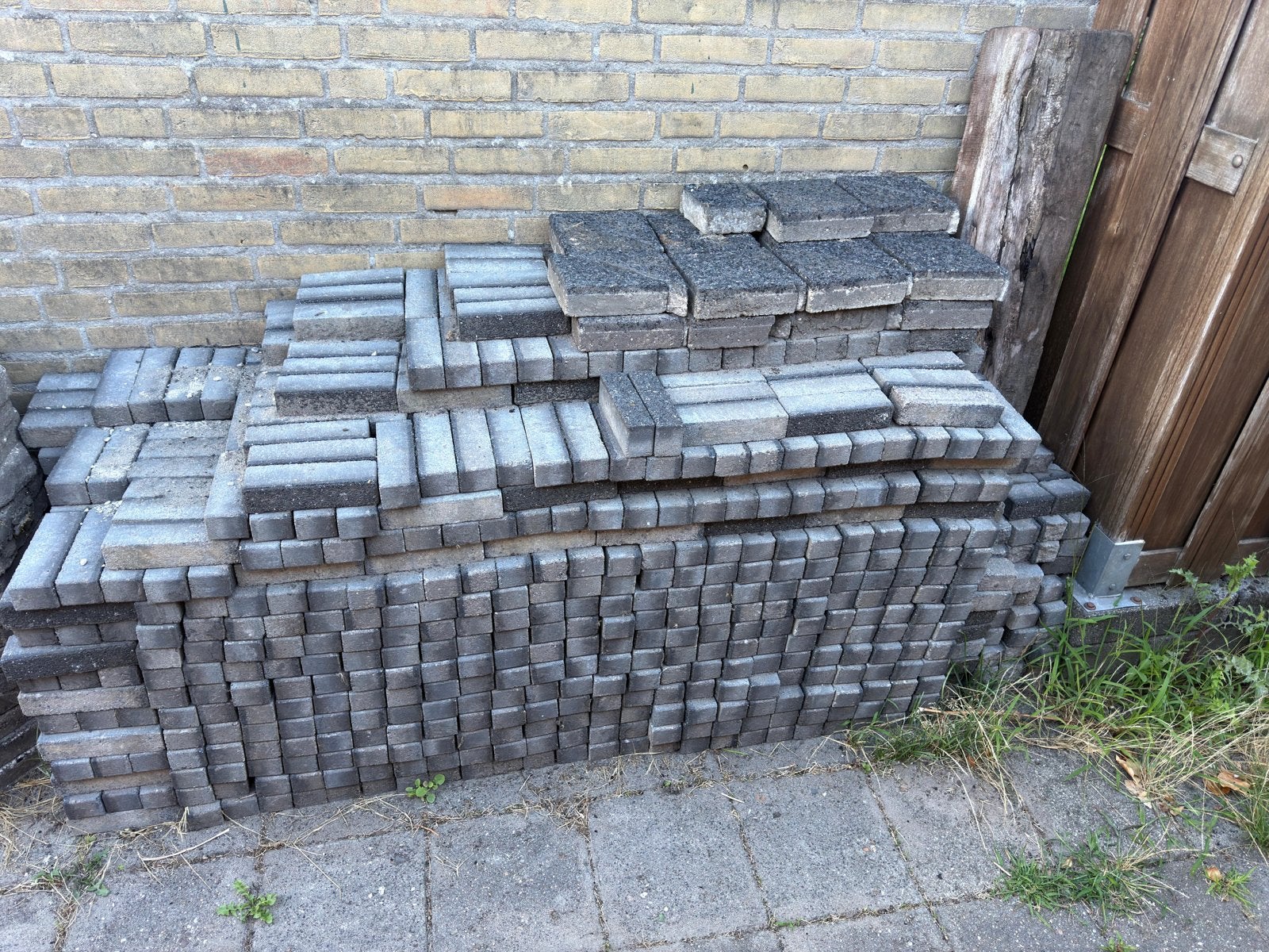 Gratis stenen- ca. 22m2, Ophalen, Gebruikt, Klinkers, 10 m² of meer