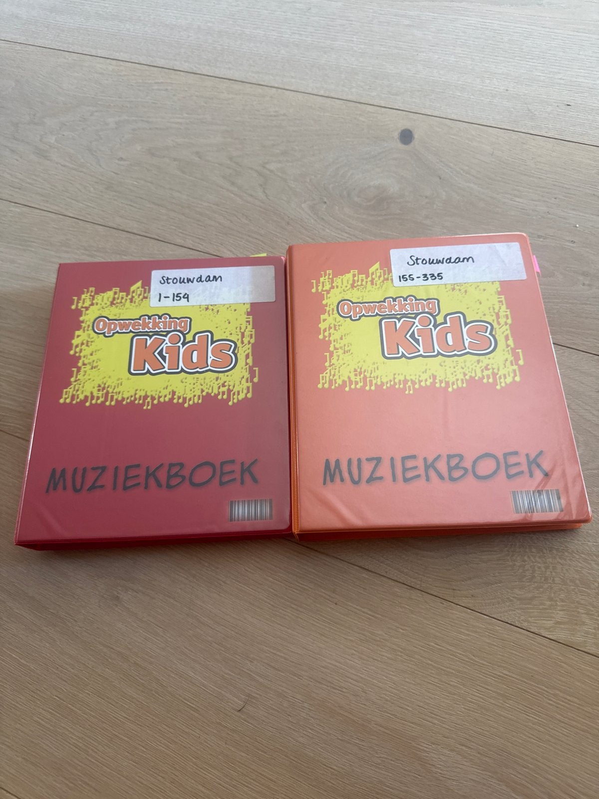 Opwekking Kids Muziekboek - Deel 1 (1-154) en Deel 2 (155-33, Ophalen of Verzenden, Gelezen, Genre of Stijl
