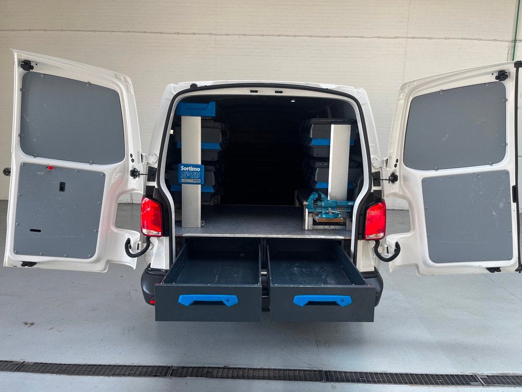 Volkswagen Transporter Servicewagen 2.0 TDI 110pk euro6 L2H1, Auto's, Bestelauto's, Voorwielaandrijving, Gebruikt, 4 cilinders