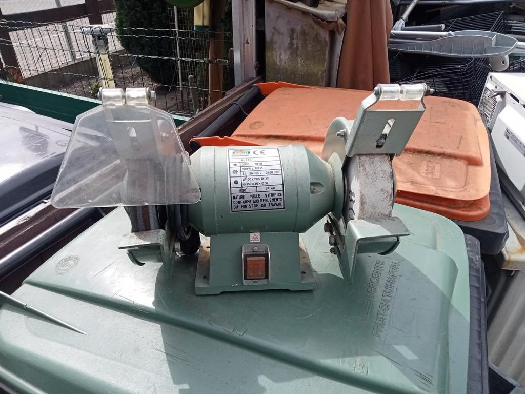 Werkbankslijpmachine in goede staat, Ophalen of Verzenden, Gebruikt, Minder dan 700 watt, Werkbankslijpmachine