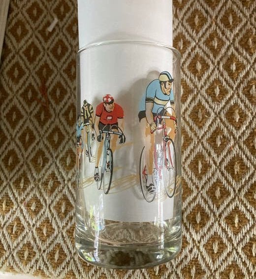 Vintage limonade glas met wielrenners opdruk, Verzamelen, Ophalen of Verzenden, Gebruikt, Overige typen