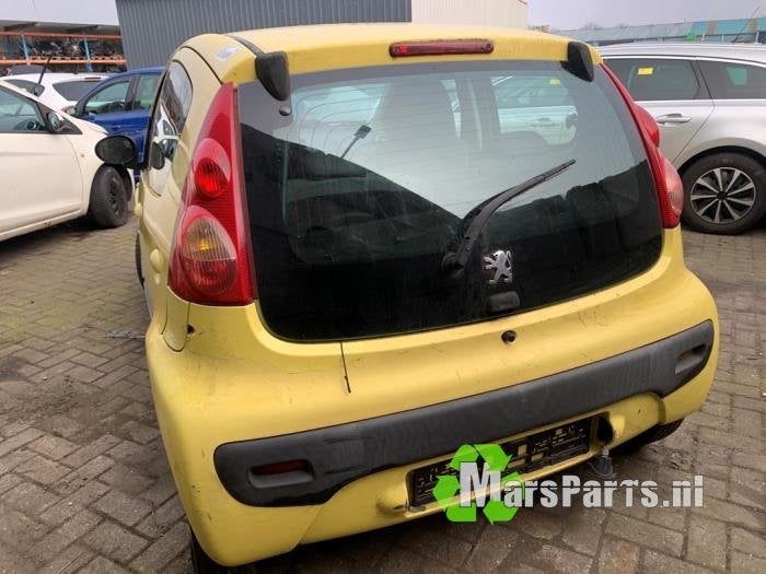 Snijdeel links-achter van een Peugeot 107 (KBL), Auto-onderdelen, Gebruikt, -, -, Ophalen of Verzenden