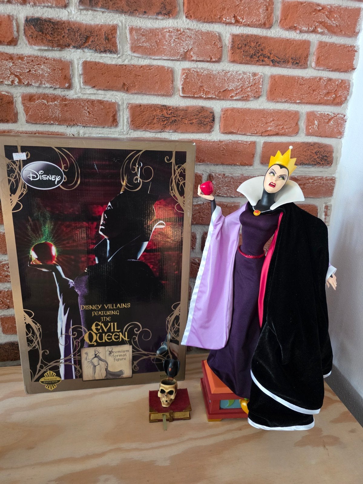 Sideshow Evil Queen Exclusive Premium Format Statue Figure, Verzamelen, Ophalen of Verzenden, Zo goed als nieuw, Beeldje, Replica of Model