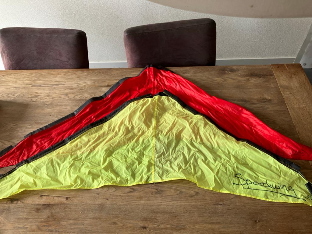 2 Speedwing vliegerdoeken - 50x150 cm - Voor de liefhebber, Ophalen, Zo goed als nieuw, Tweelijns, Vlieger