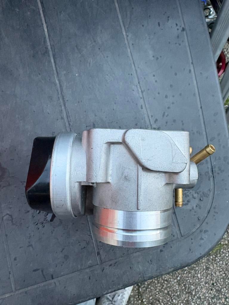 Gasklephuis voor Audi, Seat motorcode BSE, Ophalen, Gebruikt, Universele onderdelen