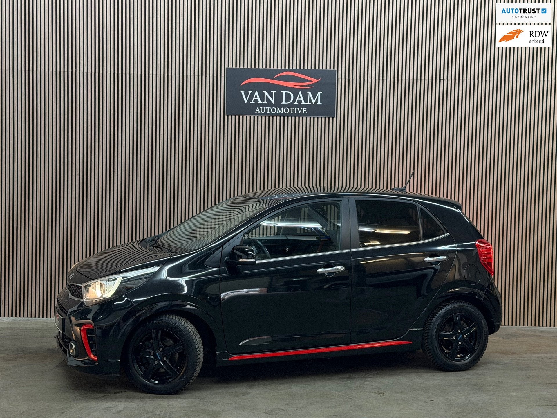 Kia Picanto 1.2 CVVT GT-Line 2017 LED LEDER CAMERA CRUISE, Auto's, Gebruikt, Zwart, Leder, Bedrijf
