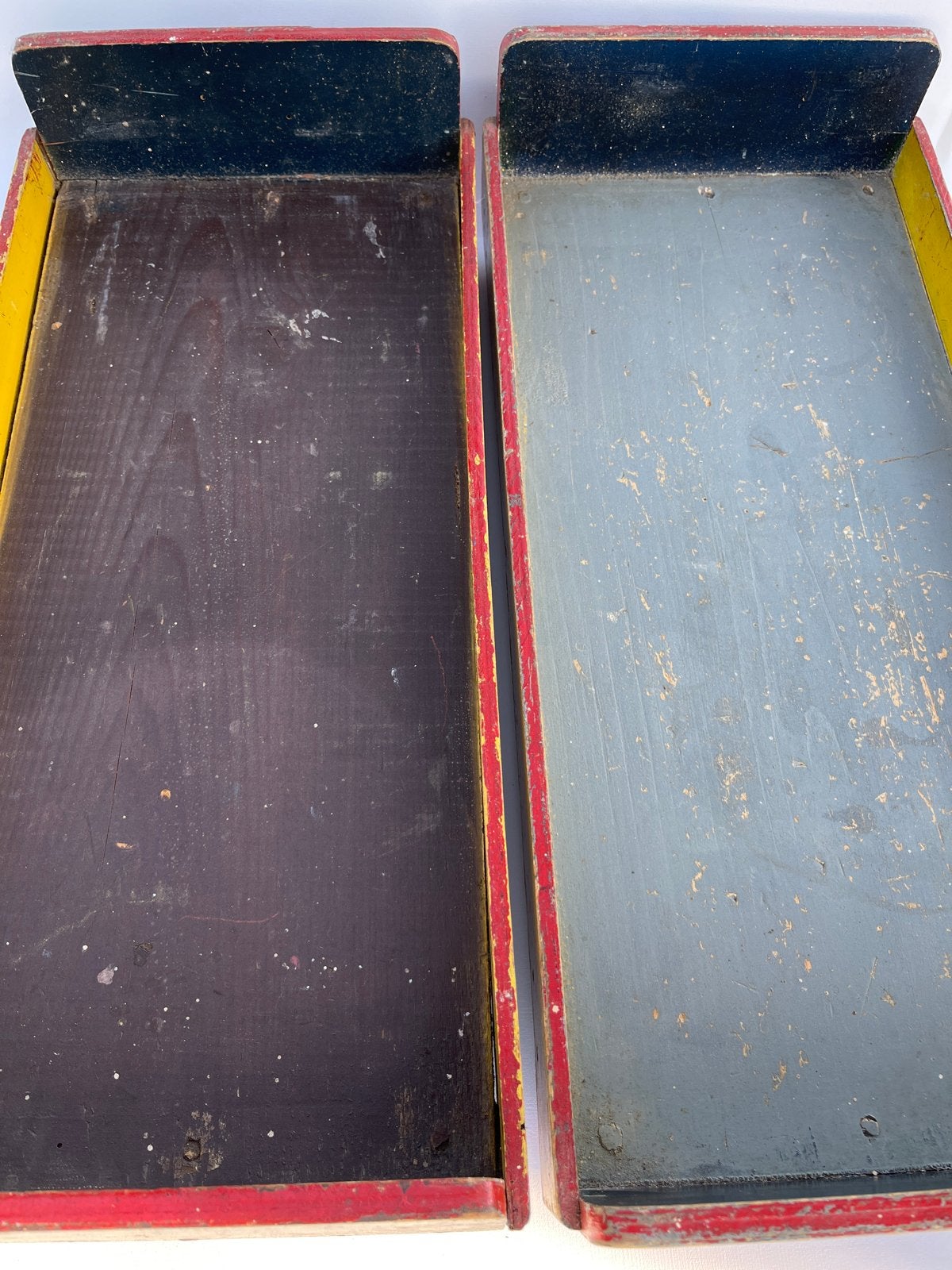 2 Retro Houten Poppenbedden - Vintage Speelgoed, Kinderen en Baby's, Speelgoed | Poppenhuizen, Ophalen of Verzenden, Gebruikt