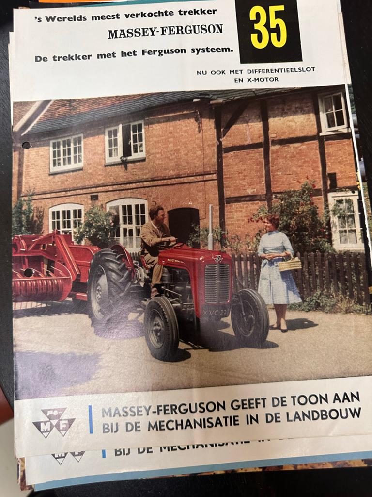 Oude Massey-Ferguson folder jaren '60 - Landbouw mechanisati, Ophalen of Verzenden, Zo goed als nieuw, Overige typen