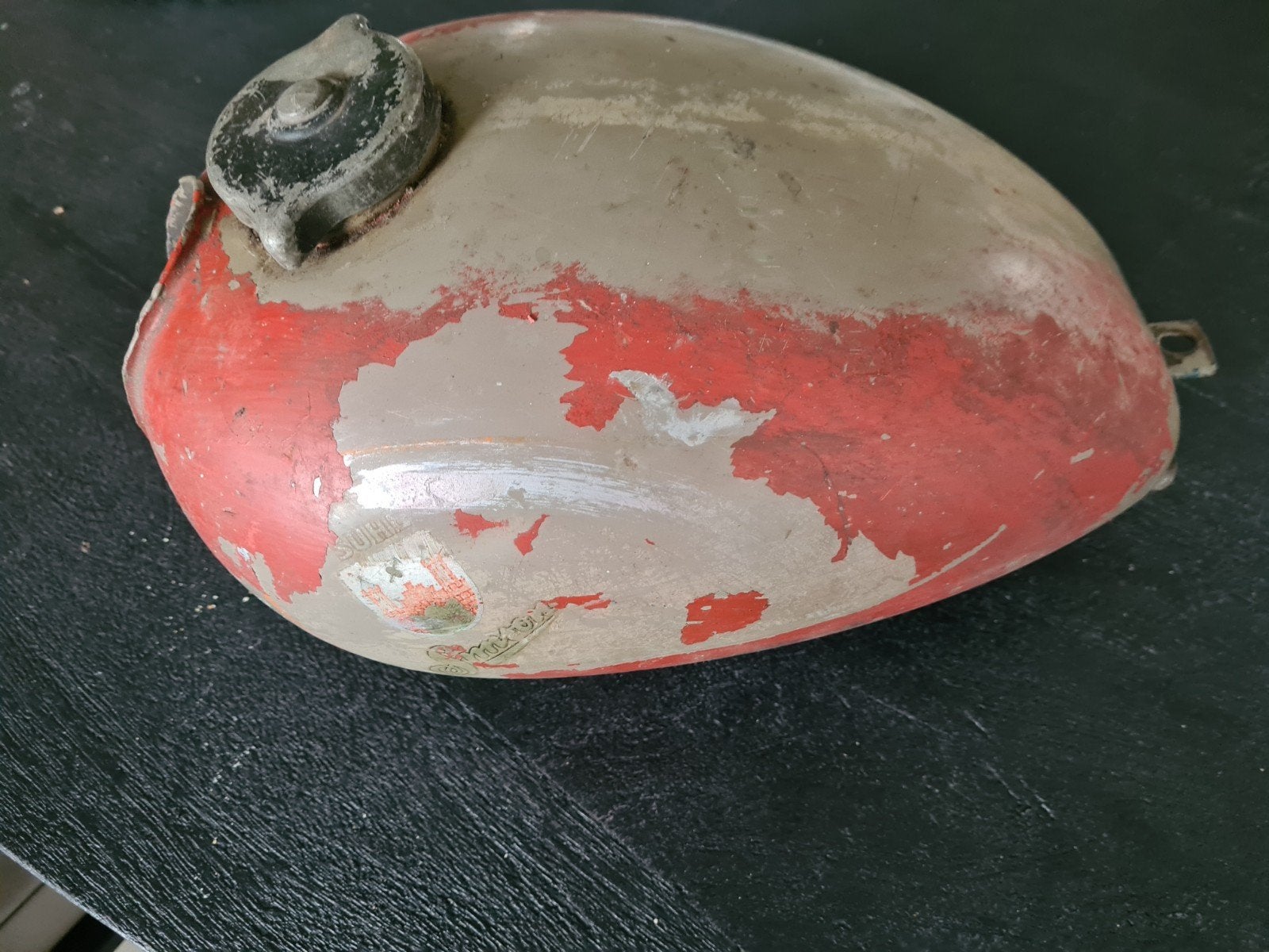 vintage brandstoftank van een simson suhl bromfiets., Fietsen en Brommers, Ophalen of Verzenden, Gebruikt, Tank, Overige merken