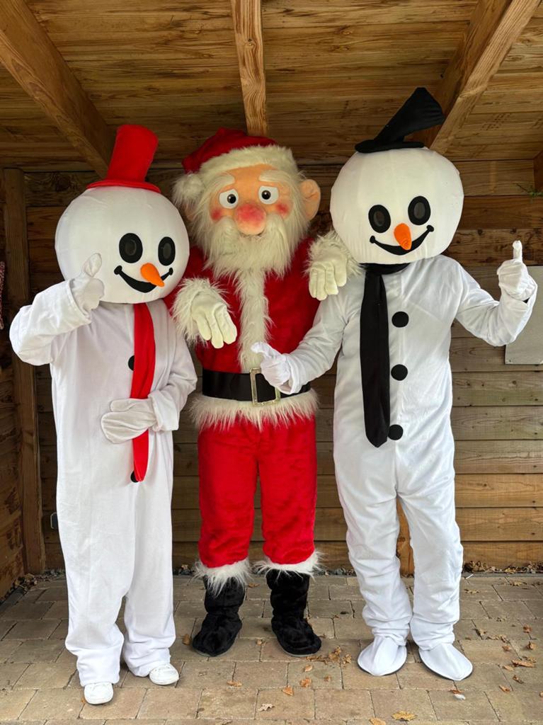 Huur Sneeuwpop rendier of kerstman mascotte pakken 25 euro, Ophalen of Verzenden, Zo goed als nieuw