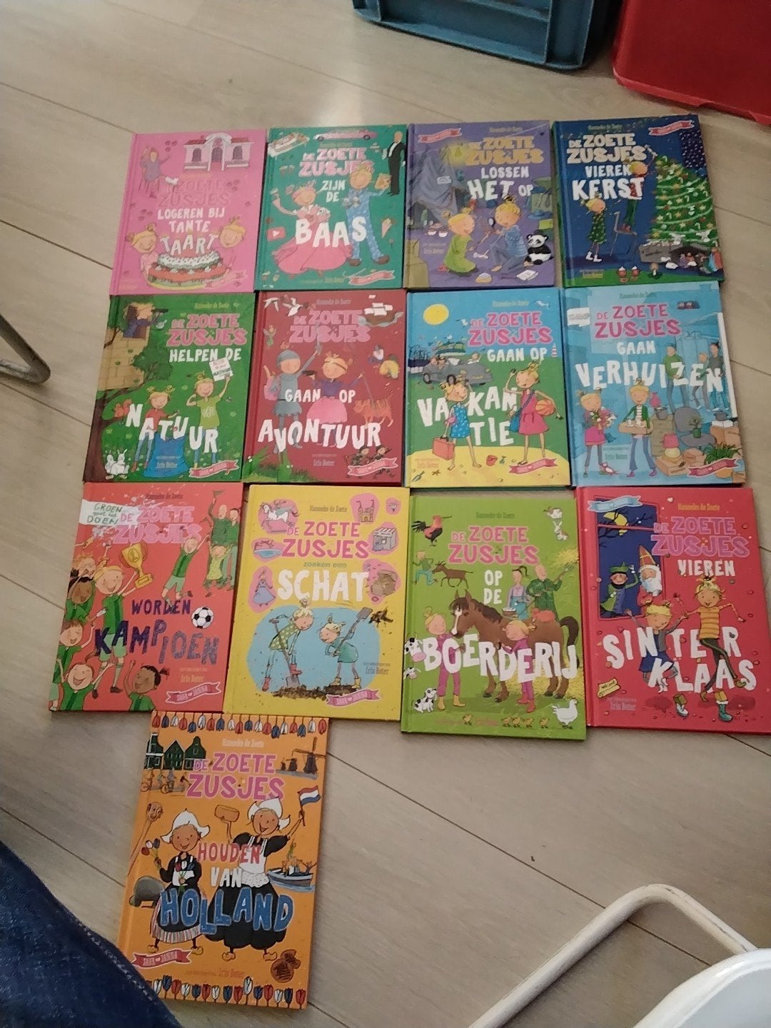 hanneke de zoete zusjes € 7.50 per stuk zie omschrijving, Ophalen of Verzenden, Zo goed als nieuw, Fictie algemeen