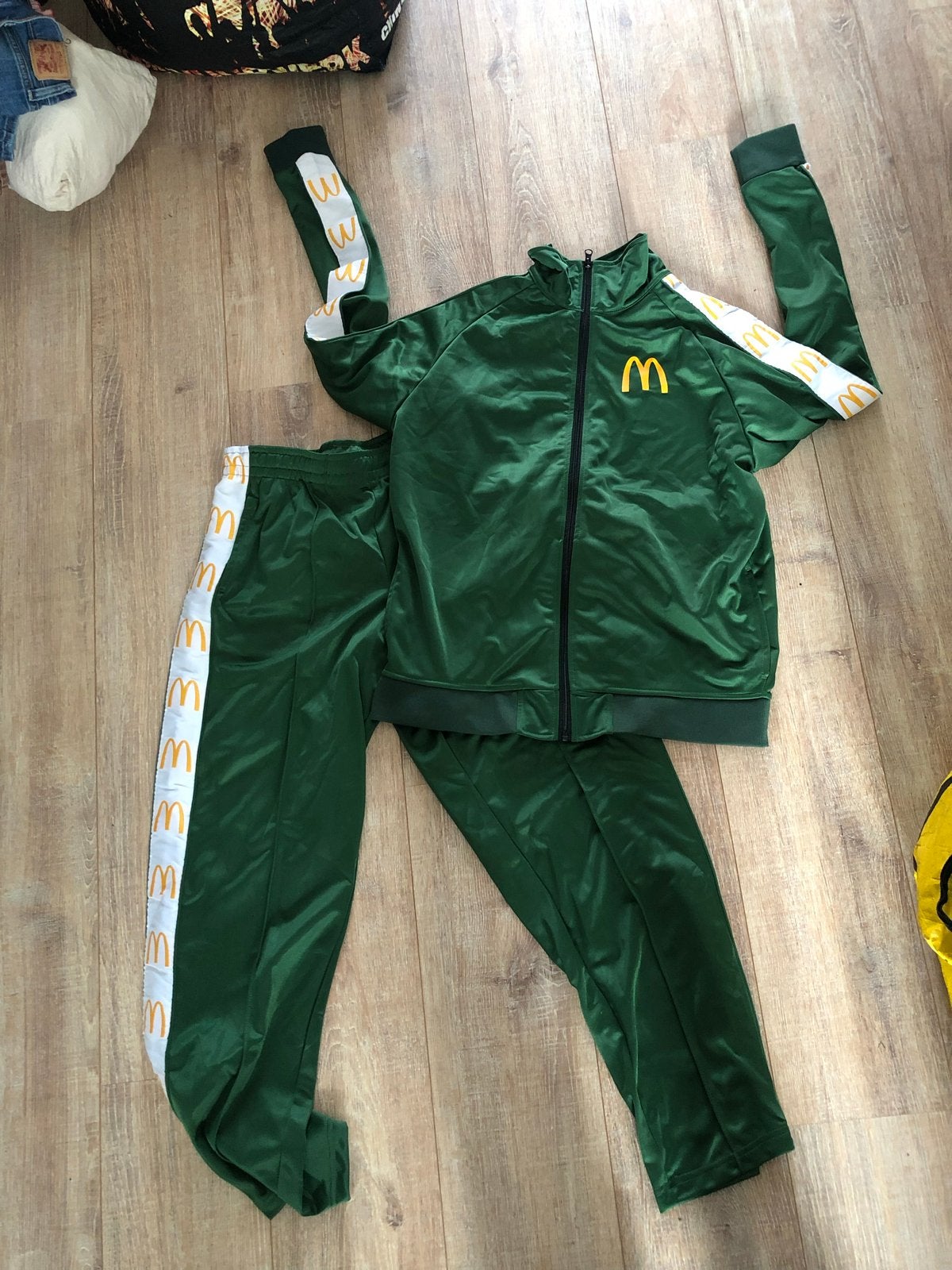McDonald's Trainingspak maat M, Kleding | Dames, Ophalen of Verzenden, Zo goed als nieuw