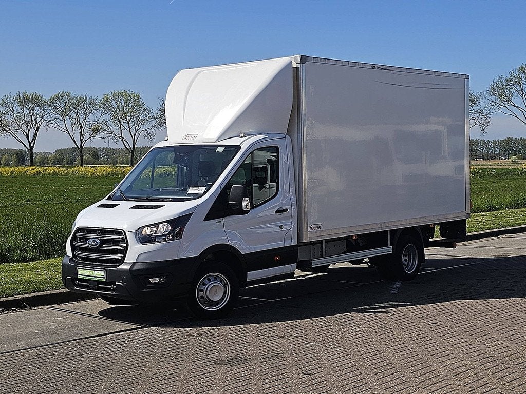 FORD TRANSIT 2.0 bakwagen laadklep!, Auto's, Bestelauto's, Gebruikt, Euro 6, Wit, Bedrijf