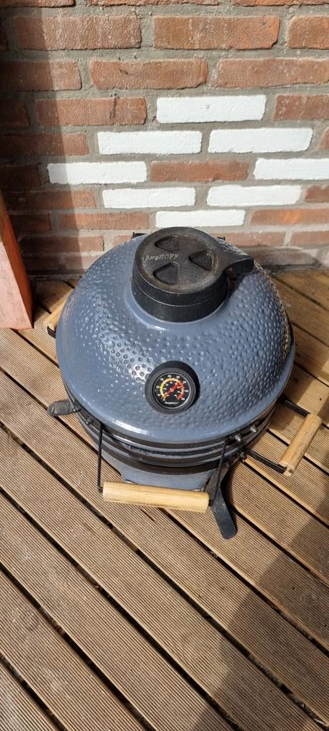 Medium Berghoff kamado met 33 cm grillrooster en accessoires, Tuin en Terras, Houtskoolbarbecues, Ophalen