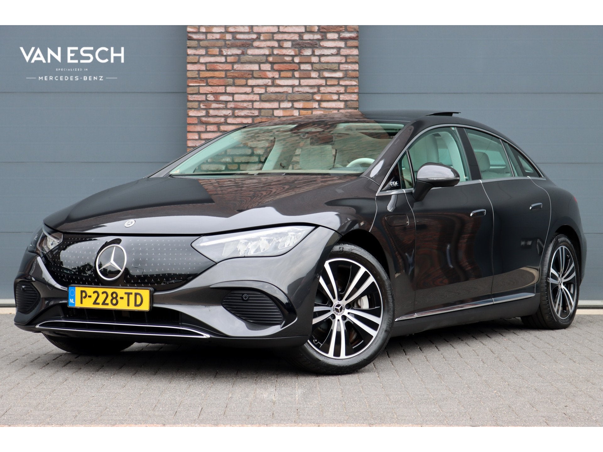 Mercedes-Benz EQE 350+ Launch Edition Luxury Line 91 kWh | D, Auto's, Achterwielaandrijving, Gebruikt, 750 kg, 662 km