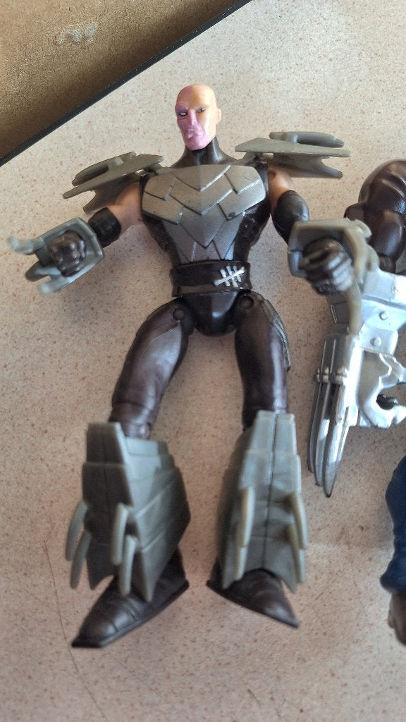5 Hasbro super hero Mashers oa Venom en Wolverine !!, Ophalen of Verzenden, Gebruikt