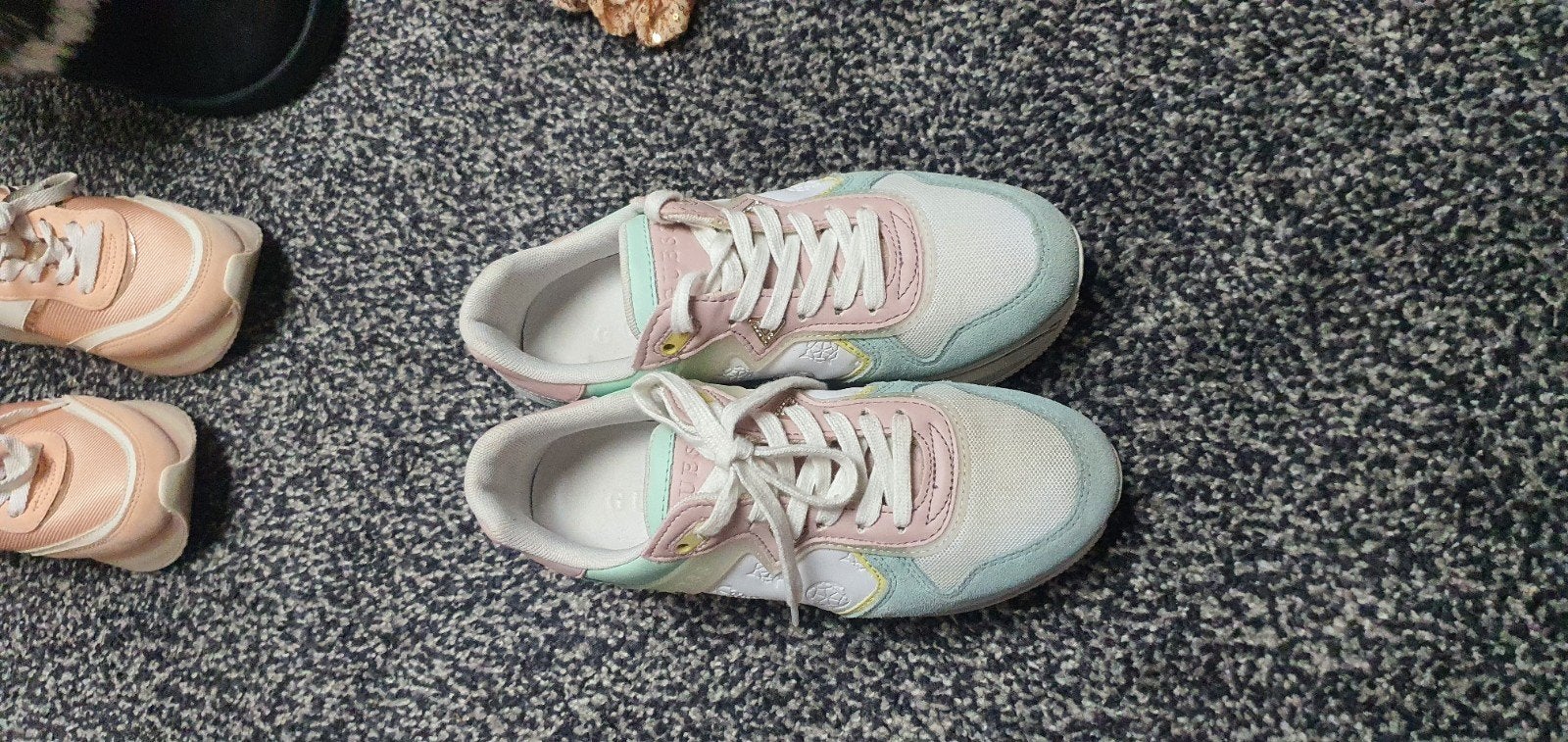 Guess schoenen 37, Maat XS of kleiner, Ophalen of Verzenden, Zo goed als nieuw, Schoenen