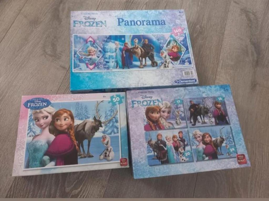 3 frozen puzzels, Ophalen of Verzenden, Meer dan 50 stukjes, Zo goed als nieuw, 6 jaar of ouder