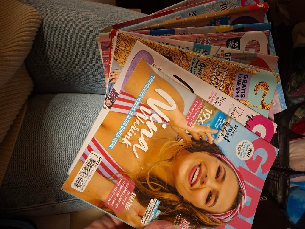 Girlz tijdschriften + Girlz Talkspecial, Ophalen of Verzenden, Gelezen, Damesbladen