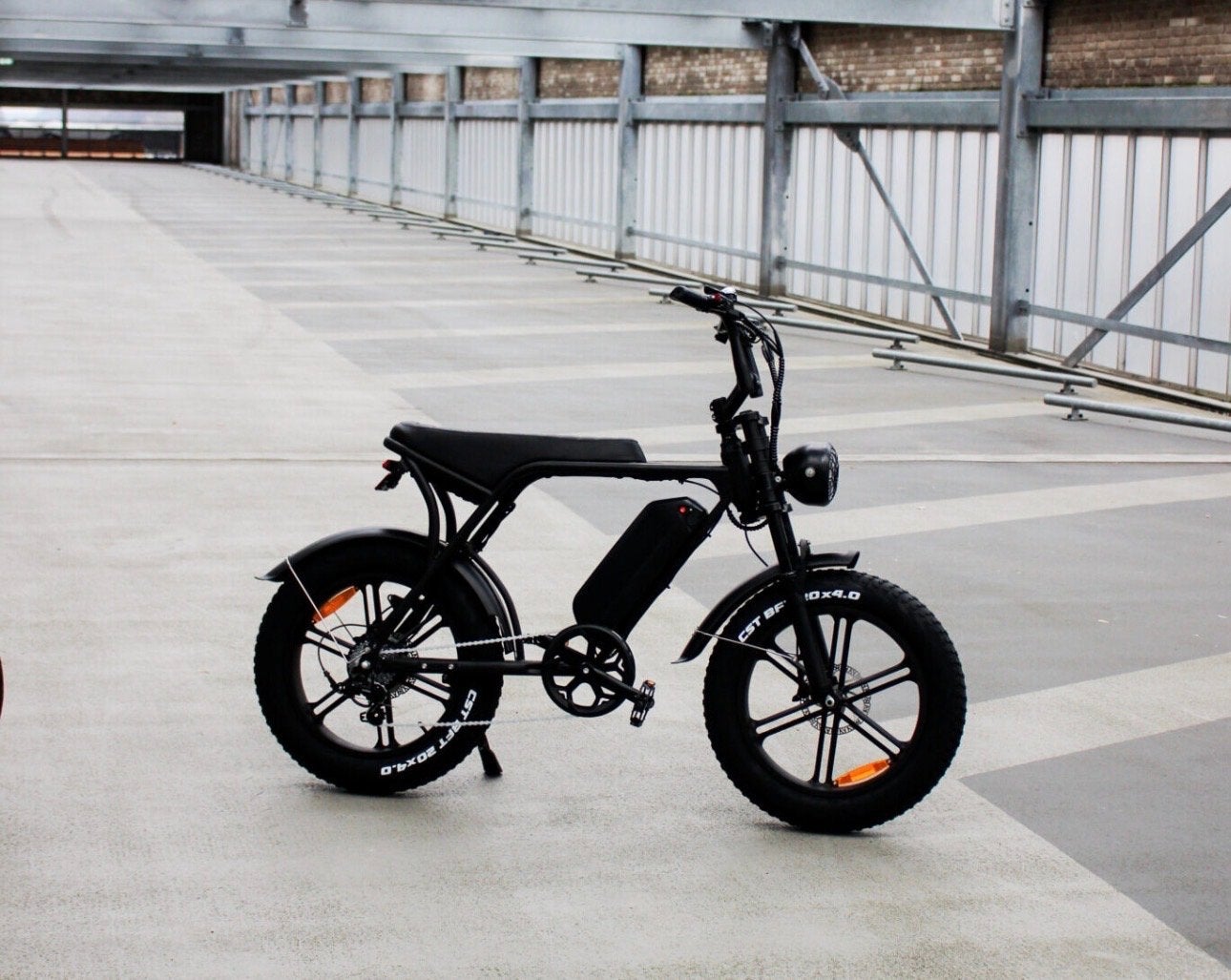 Fat bike gezocht, 51 tot 55 cm, Ophalen, 50 km per accu of meer, Overige merken