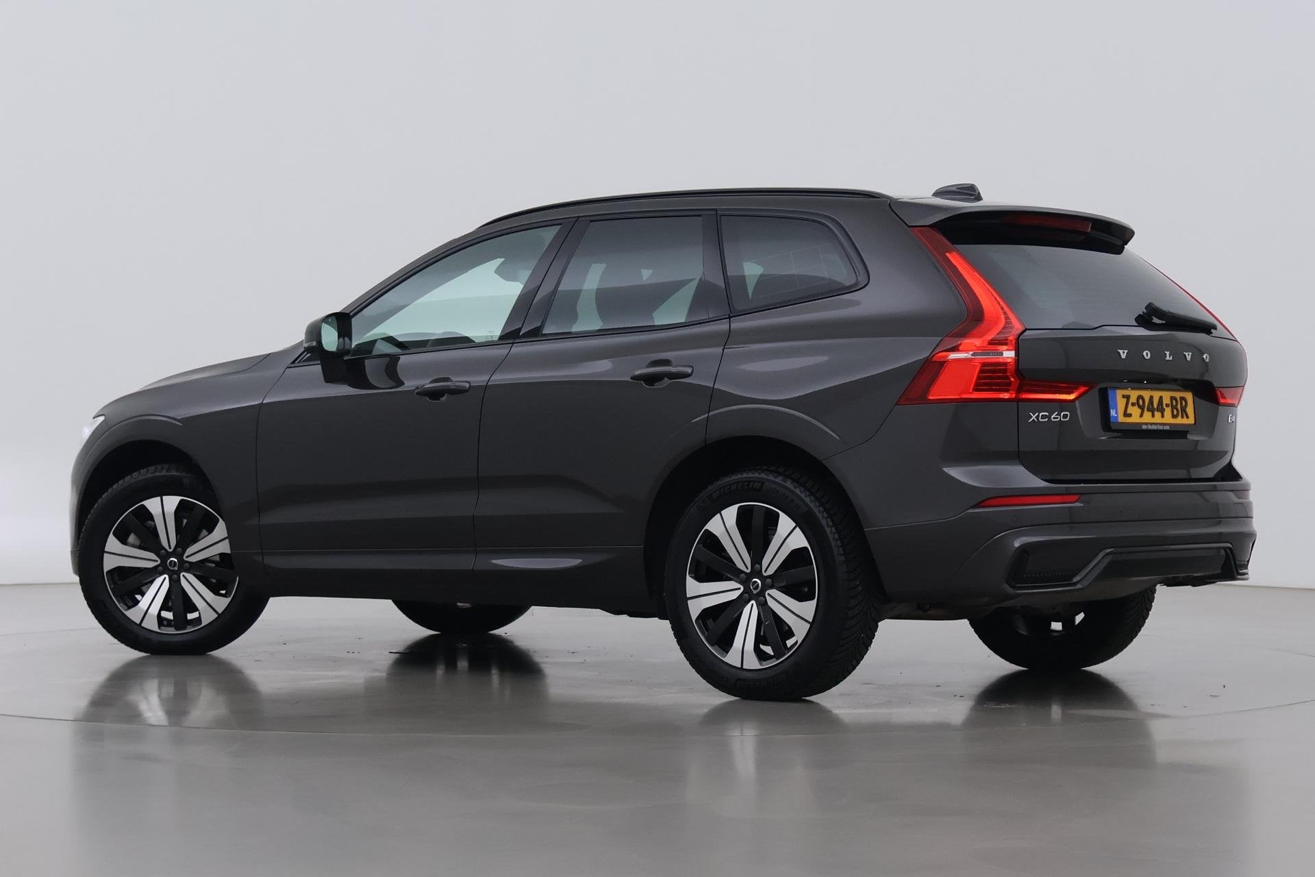 Volvo XC60 B4 Plus Dark | ACC | Camera | BLIS | Memory | Key, Auto's, Volvo, Gebruikt, Euro 6, 4 cilinders, 1969 cc