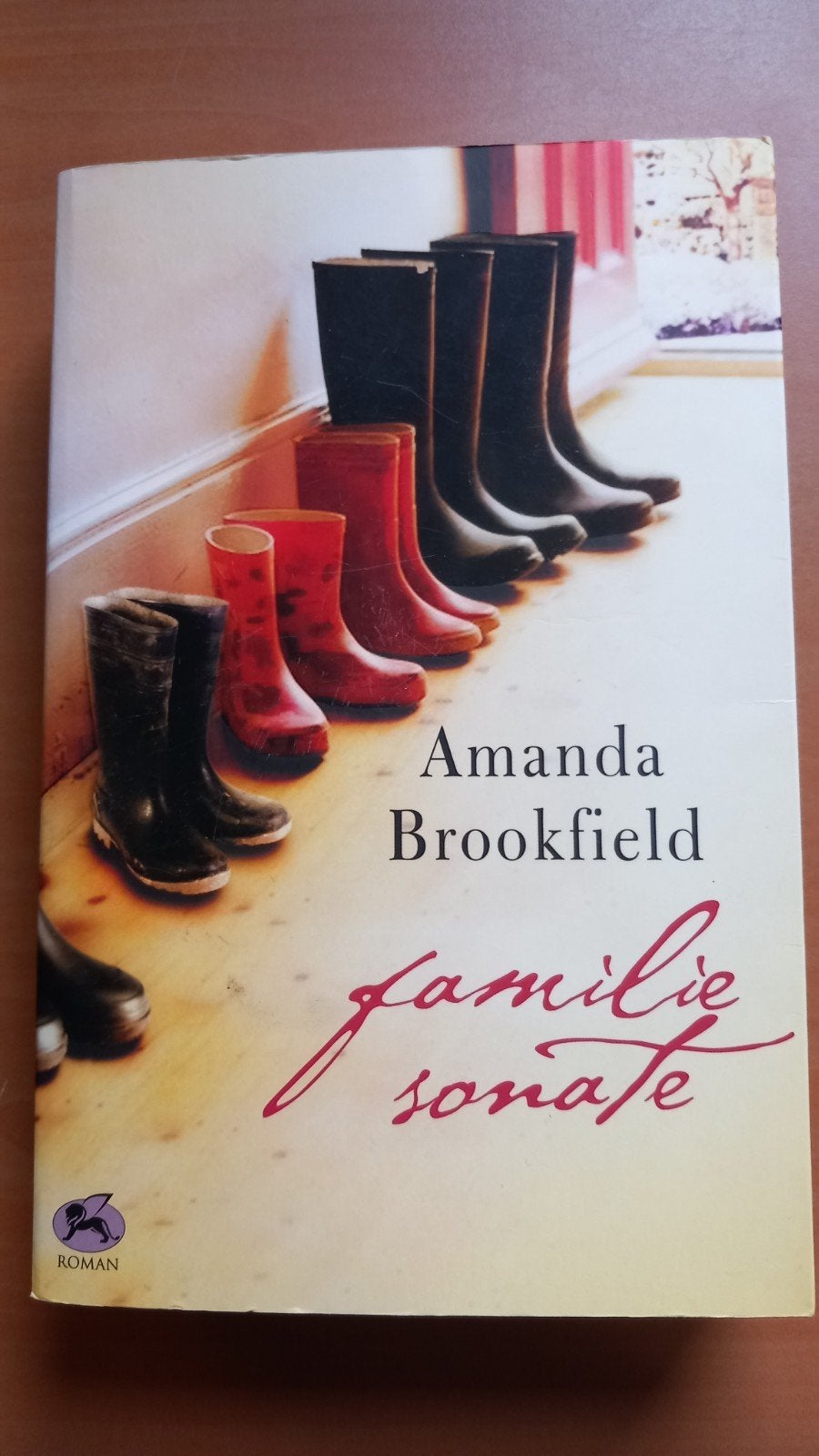 Familie Sonate - Amanda Brookfield (Roman), Ophalen of Verzenden, Gelezen, Amanda Brookfield, Nederland
