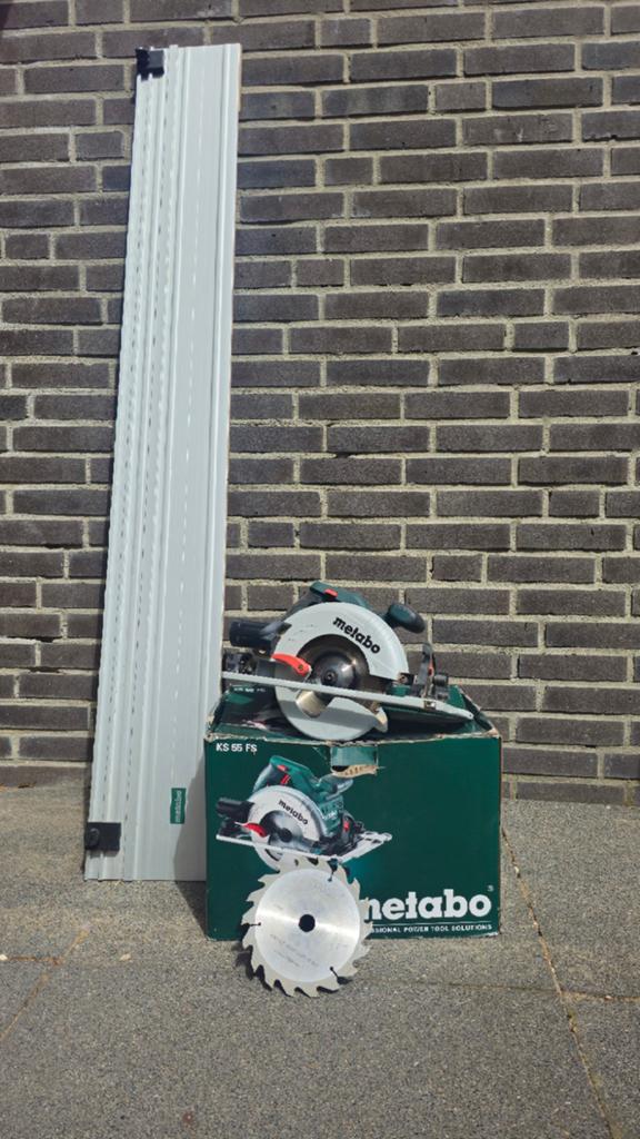 Metabo KS 55 FS Cirkelzaag extrazaagblad en geleiderail, Doe-het-zelf en Verbouw, Gereedschap | Zaagmachines, Ophalen, Gebruikt