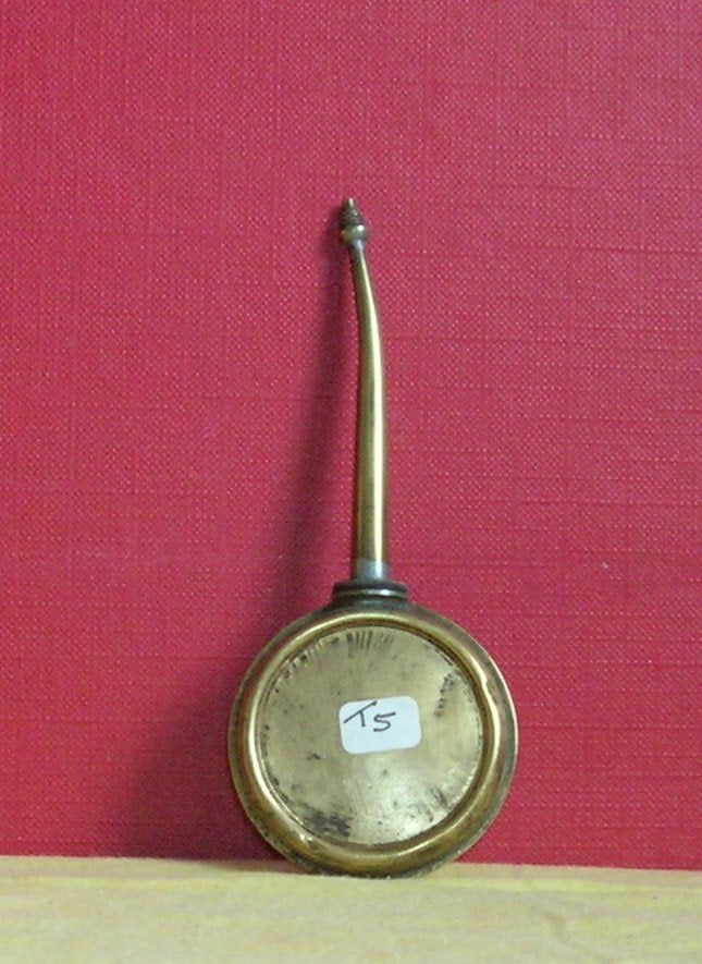 T5 BLIK 4.2 CM ROND OLIESPUITJE 10.5 CM LANG   P STUK  16.50, Ophalen of Verzenden
