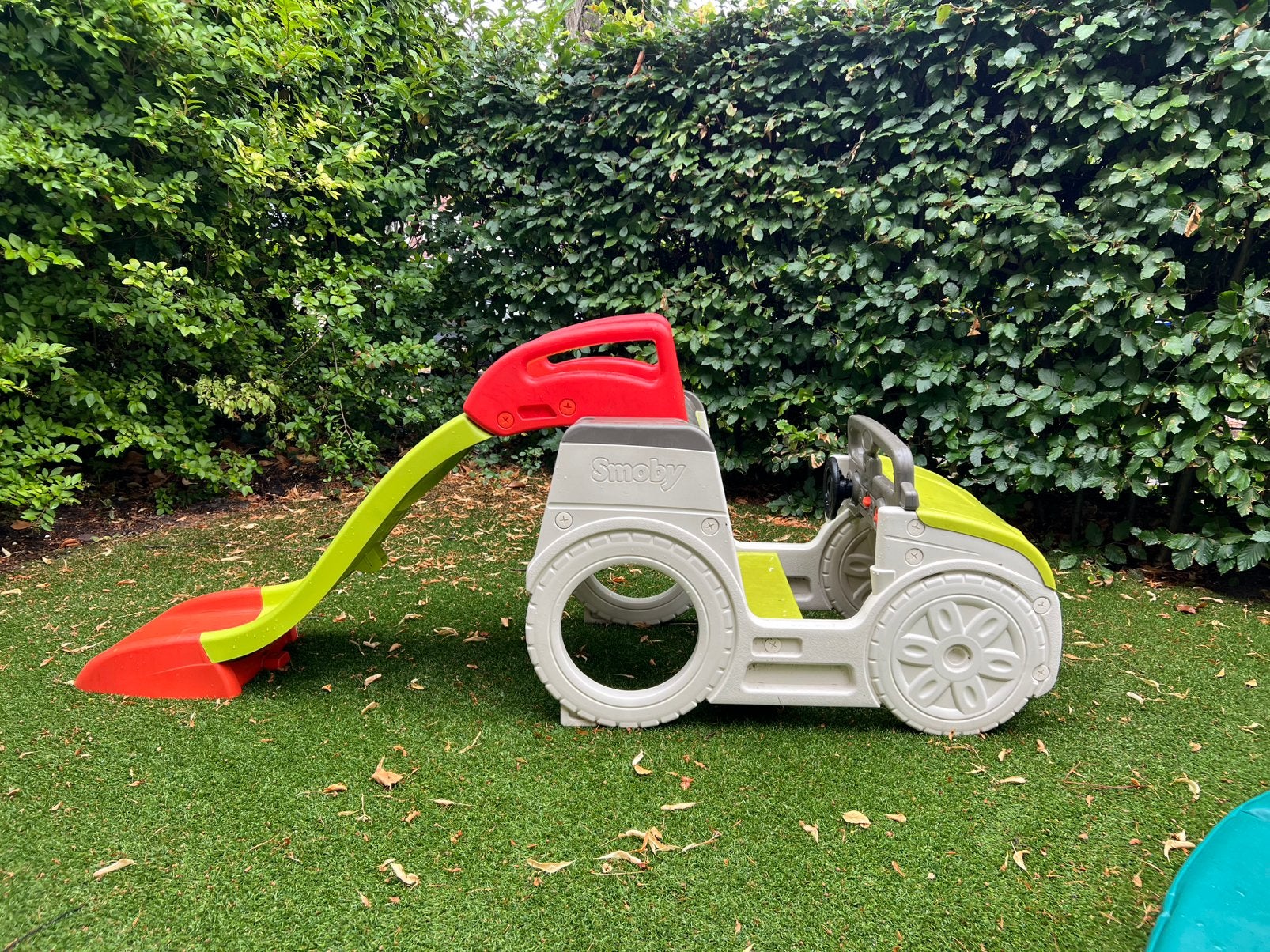 Smoby Adventure Car met glijbaan en zandbak, Kinderen en Baby's, Ophalen, Zo goed als nieuw, Glijbaan