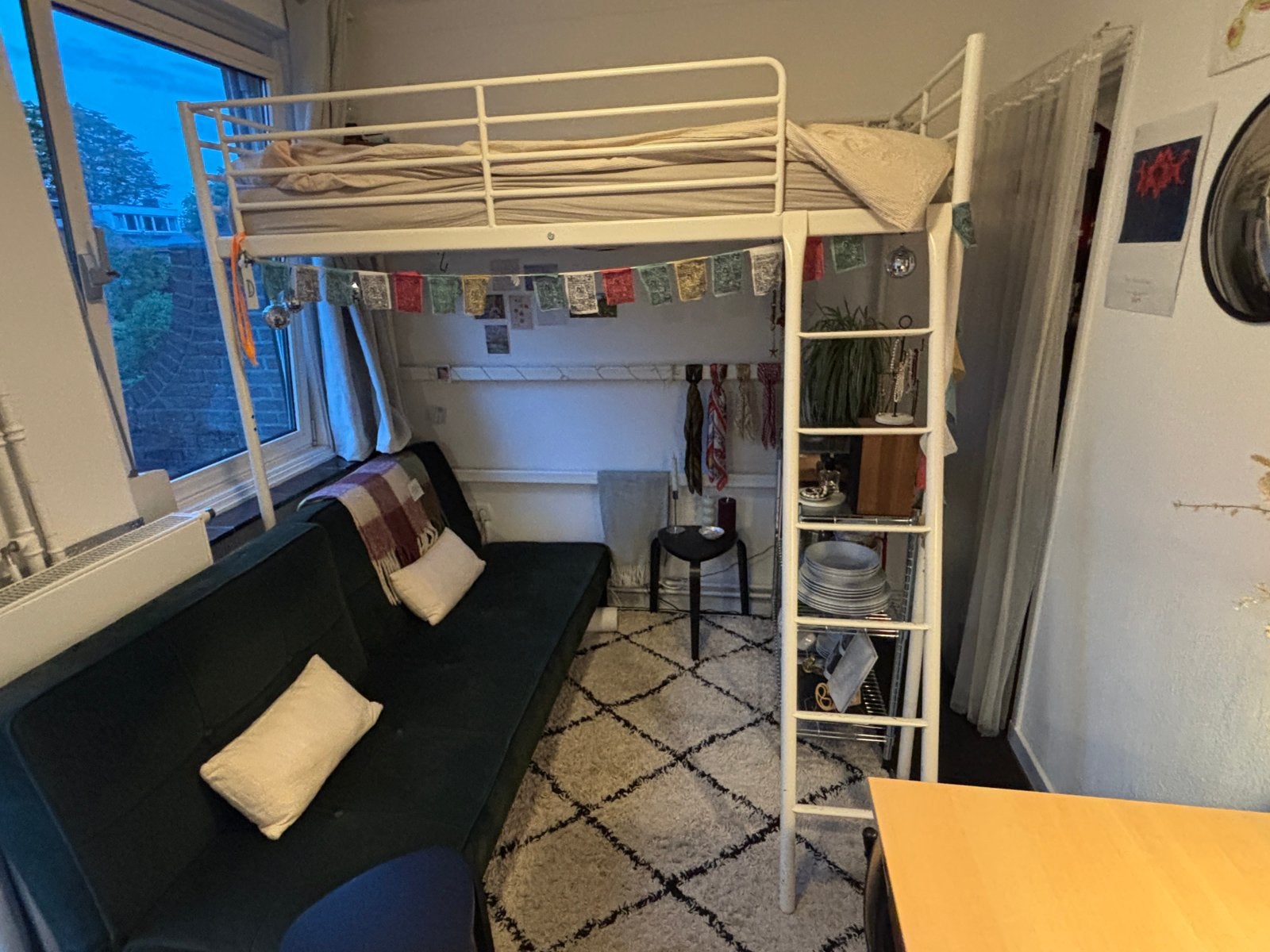Ikea eenpersoons hoogslaper, Huis en Inrichting, Slaapkamer | Stapelbedden en Hoogslapers, Ophalen, Eenpersoons, 160 tot 180 cm