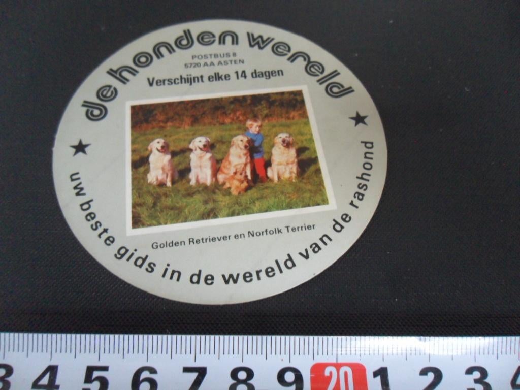 sticker Asten De honden wereld Golden Retrievers Norfalk Ter, Ophalen, Zo goed als nieuw