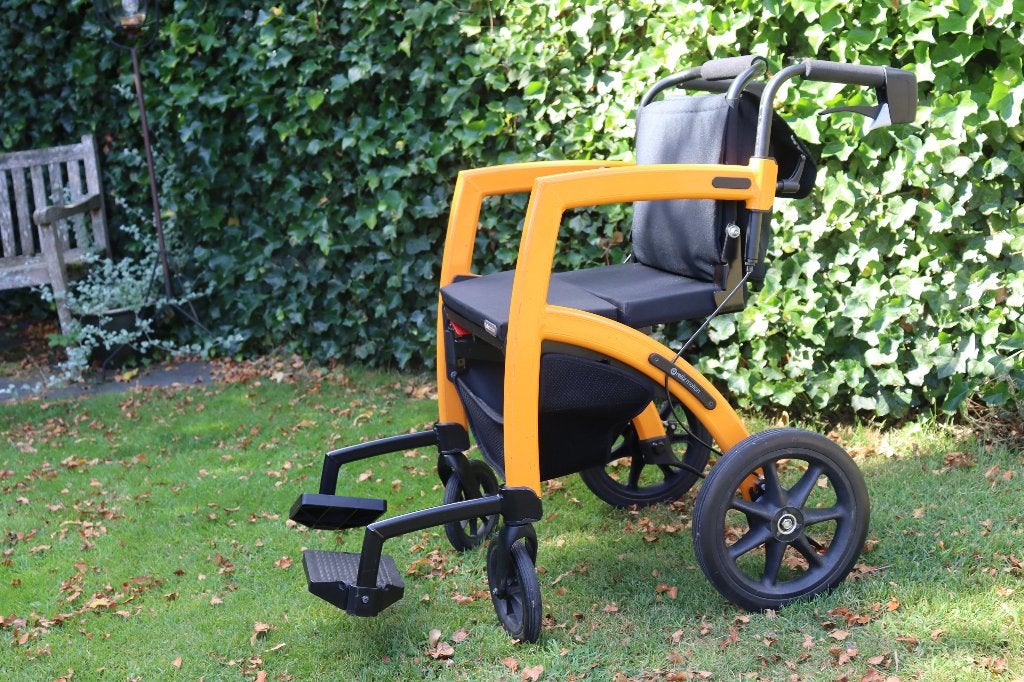ROLLZ MOTION: Rolstoel en Rollator in EEN, Ophalen, Inklapbaar, Zo goed als nieuw, Duwrolstoel