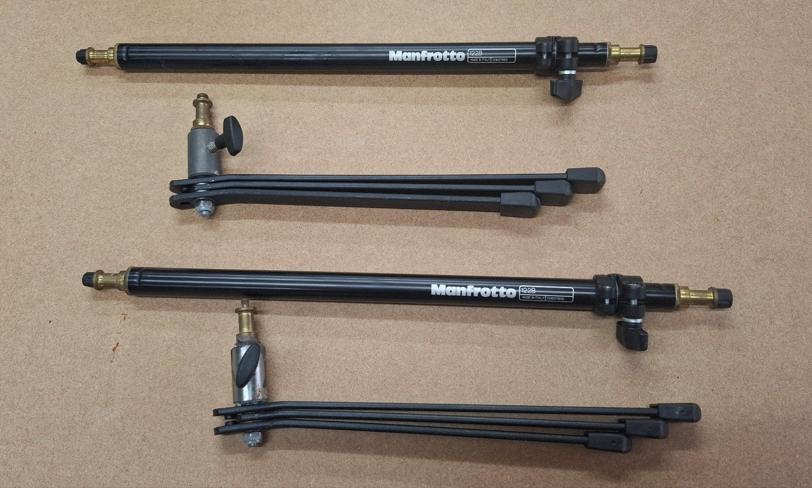 2 stuks Manfrotto vloerstatief, Ophalen, Driepoot