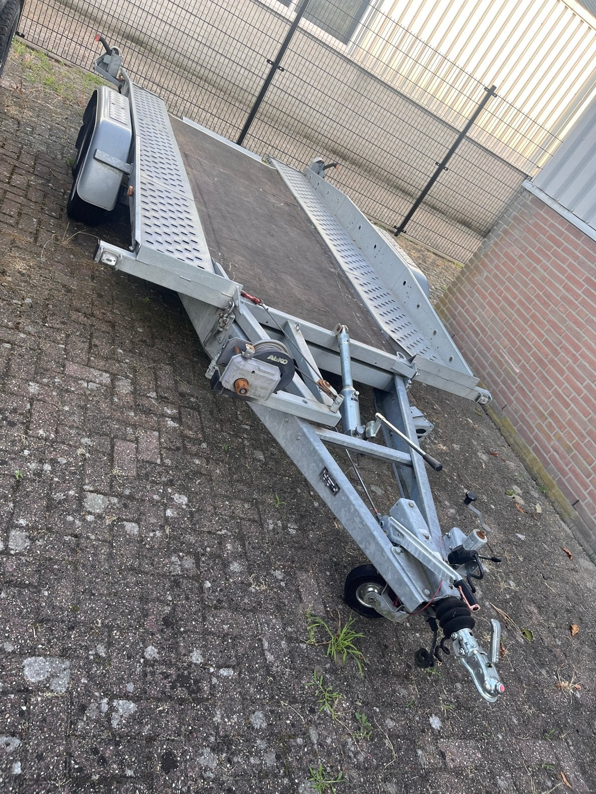 Brandrup autoambulance - Gebruikte autotransporter, Ophalen, Gebruikt