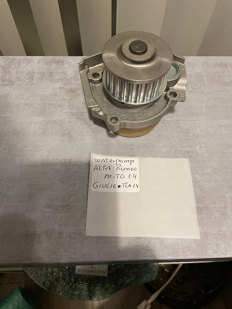 Nieuwe diversen auto onderdelen Alfa Romeo Mito Giulietta, Auto diversen, Ophalen of Verzenden, Nieuw