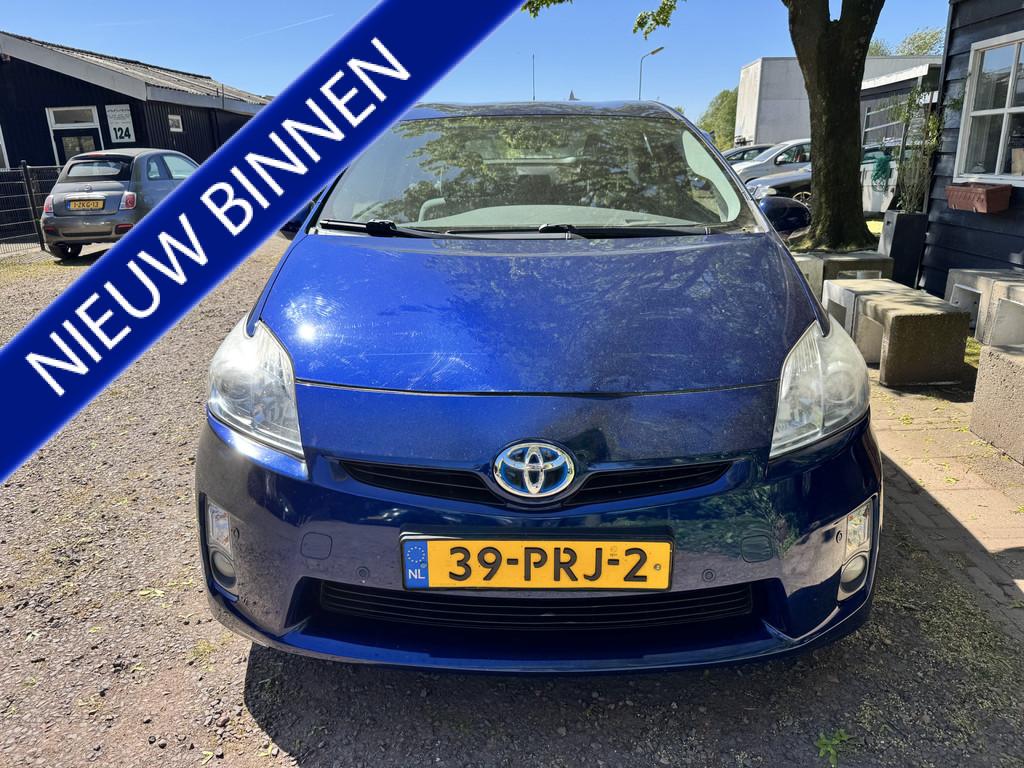 Toyota Prius 1.8 Comfort *SCHADE* (bj 2011, automaat), Auto's, Toyota, Stof, Gebruikt, 4 cilinders, Blauw