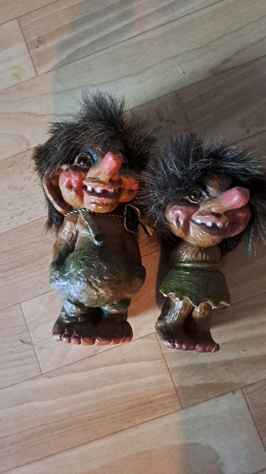 Set van 2 Vintage Trollen Beeldjes met Harig Haar, Ophalen of Verzenden