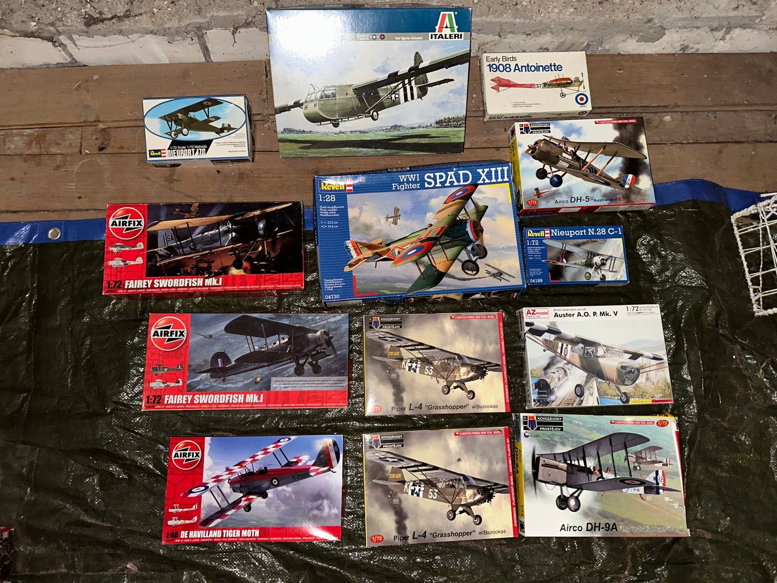 12 vliegtuigbouwdozen – historische vliegtuigen – diversen, Ophalen of Verzenden, 1:72 tot 1:144, Revell