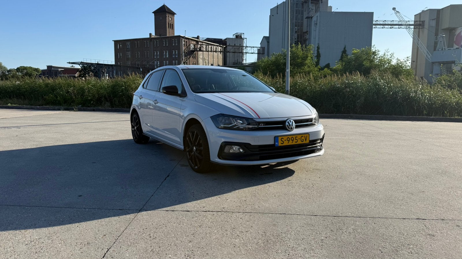 Volkswagen Polo 1.0 TSI 95pk 2018 Wit, Auto's, Volkswagen, Voorwielaandrijving, 40 €/maand, Wit, Handgeschakeld