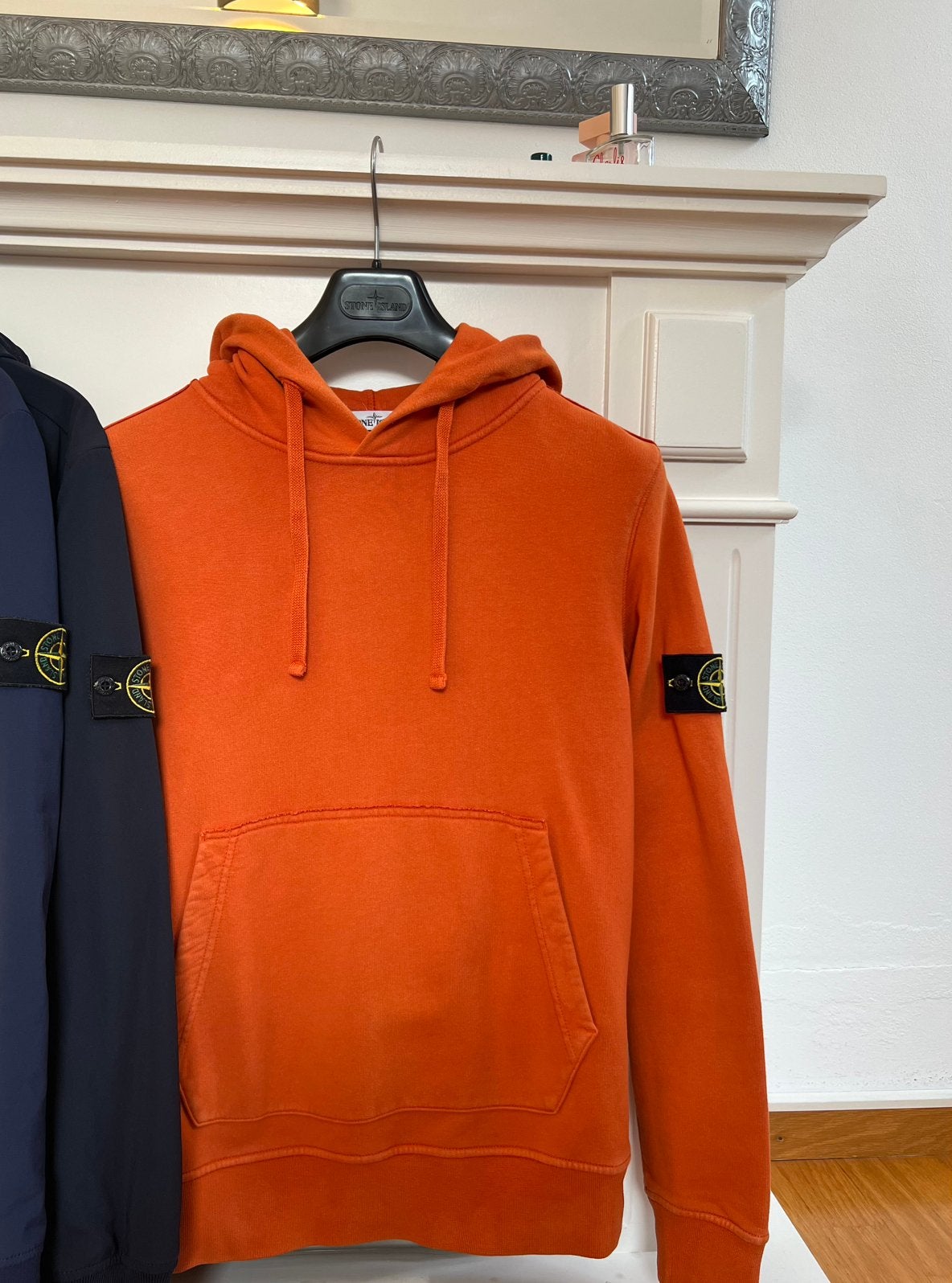 Stone Island | Hooded Sweater | Oranje | Size S, Kleding | Heren, Truien en Vesten, Ophalen of Verzenden, Zo goed als nieuw, Maat 46 (S) of kleiner