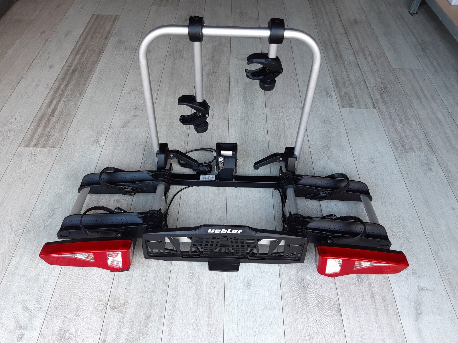 uebler i21 fietsendrager voor 2 elektrische fietsen e-bike's, Ophalen, Elektrische fiets, Zo goed als nieuw, 2 fietsen
